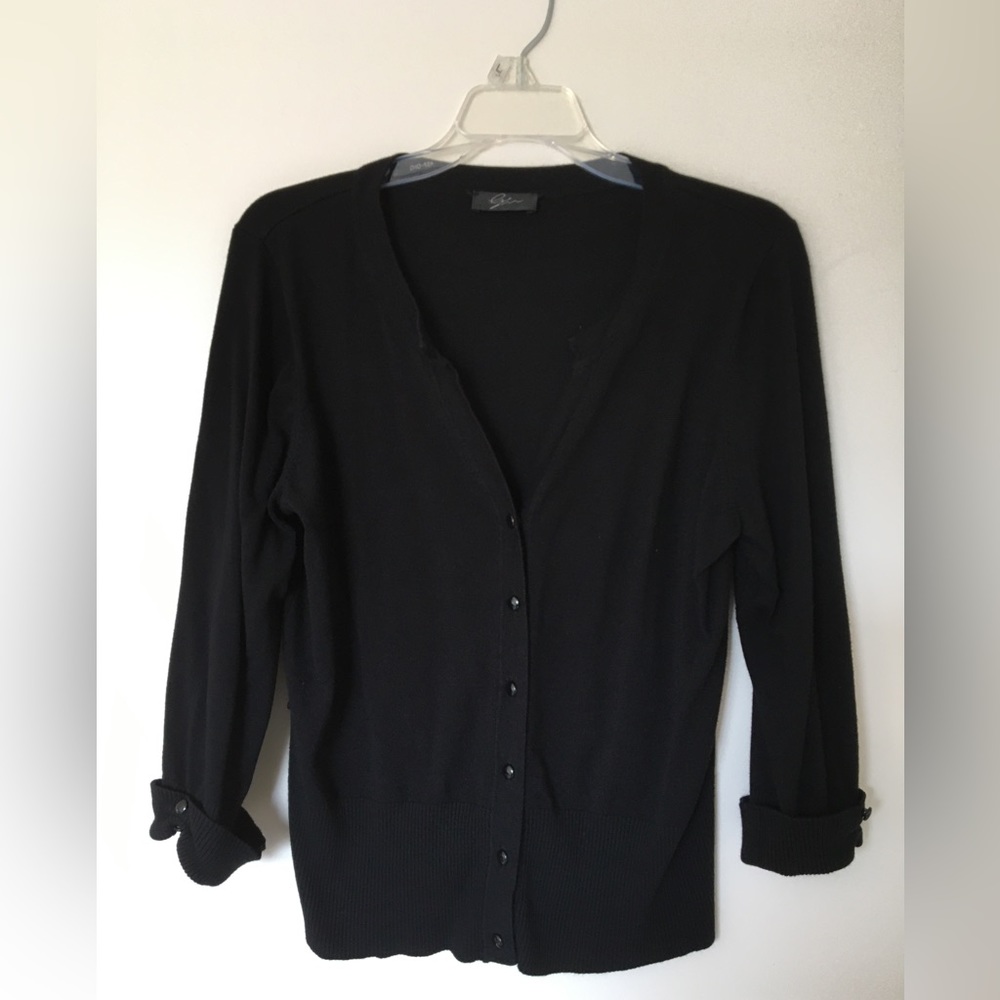 Black 3/4 sleeve v-neck cardigan sweater size L/XL.